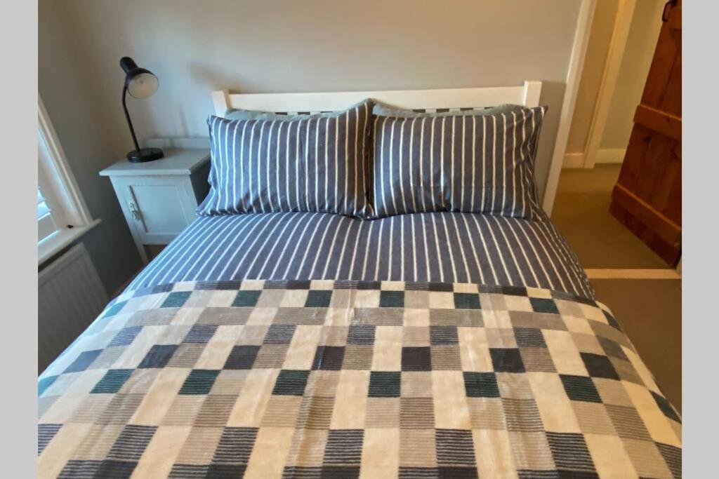 Angel Cottage, Boxgrove, Chichester - Relax And Unwind 外观 照片